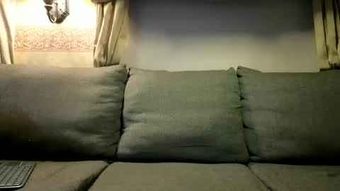 Snapshot of mickeyshyne69 chatting on 03/11/25, 07:47 Mickey online show from 03/11/25, 07:47