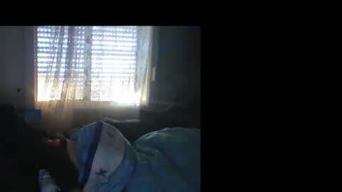 Snapshot of mickeyy4u chatting on 07/27/26, 05:47 mickeyy4u online show from 07/27/26, 05:47