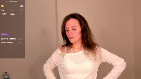 Snapshot of mickieschappert chatting on 06/07/26, 10:24 Candyyy online show from 06/07/26, 10:24