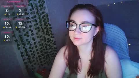 Snapshot of mickywood chatting on 03/05/26, 06:15 Micky online show from 03/05/26, 06:15