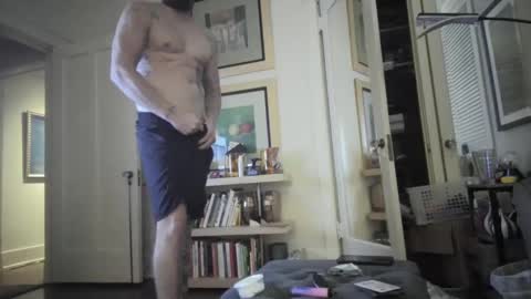 Microgreen online show from 09/23/25, 06:05