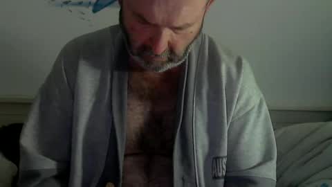 kike online show from 02/08/25, 09:25