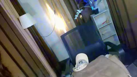 Snapshot of midnight_cum021725 chatting on 12/14/25, 11:53 Dave online show from 12/14/25, 11:53