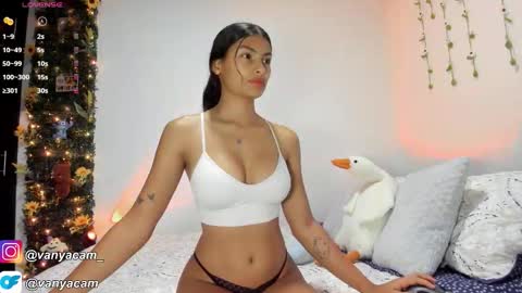 Snapshot of midnight_vk chatting on 10/10/25, 03:16 VanyaKlaus online show from 10/10/25, 03:16