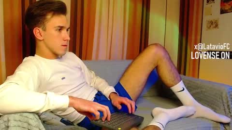 Snapshot of midnighter__ chatting on 11/04/25, 12:10 Alexey or just Alex online show from 11/04/25, 12:10