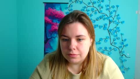 Mariana online show from 11/05/25, 12:16