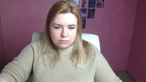 Snapshot of midnightmariana chatting on 12/19/25, 06:42 Mariana online show from 12/19/25, 06:42