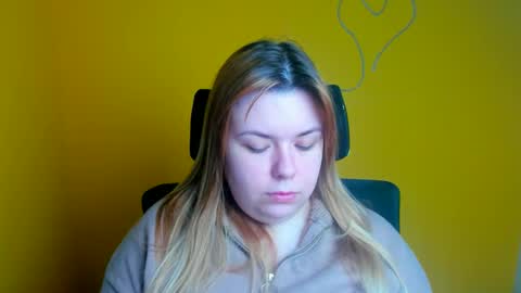 Snapshot of midnightmariana chatting on 03/18/26, 06:27 Mariana online show from 03/18/26, 06:27