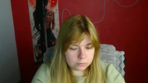 Snapshot of midnightmariana chatting on 04/08/26, 05:18 Mariana online show from 04/08/26, 05:18