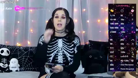 Jenna Talia online show from 10/17/25, 07:49