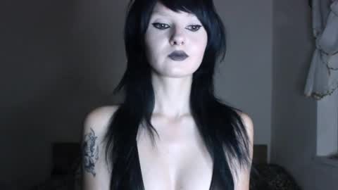 midnightsiren online show from 09/24/25, 05:49