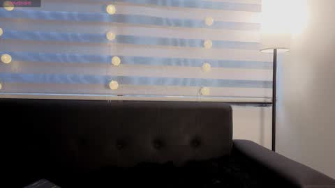 Snapshot of midori__san chatting on 12/13/25, 09:53 midori__san online show from 12/13/25, 09:53