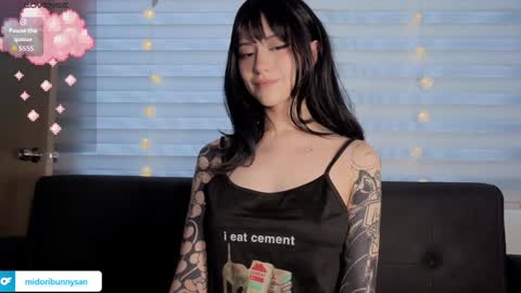 Snapshot of midori__san chatting on 12/18/25, 07:53 midori__san online show from 12/18/25, 07:53