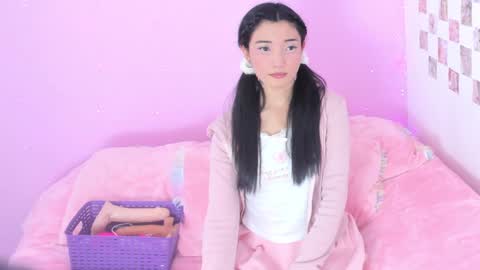 Snapshot of midori_bak_ chatting on 02/06/25, 08:02 Sara online show from 02/06/25, 08:02