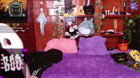 Midori 7u7 online show from 10/28/25, 04:09