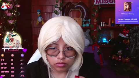 Snapshot of midoriquinn chatting on 12/15/25, 05:06 Midori 7u7 online show from 12/15/25, 05:06