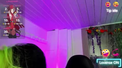 midory_ online show from 10/04/25, 05:38