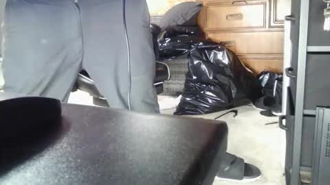 Snapshot of midtownhustler chatting on 05/19/26, 11:49 midtownhustler online show from 05/19/26, 11:49