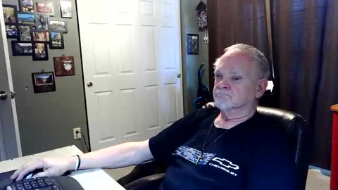 midwestdad09 online show from 03/03/26, 07:53