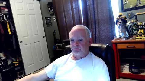 midwestdad09 online show from 04/09/26, 09:53