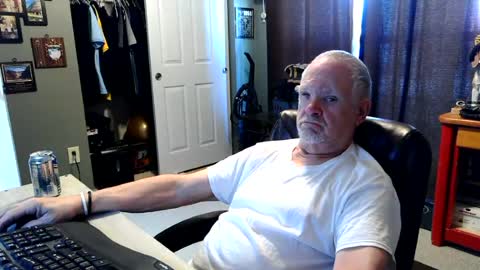 midwestdad09 online show from 07/03/26, 01:50