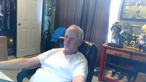 midwestdad09 online show from 07/10/26, 07:49