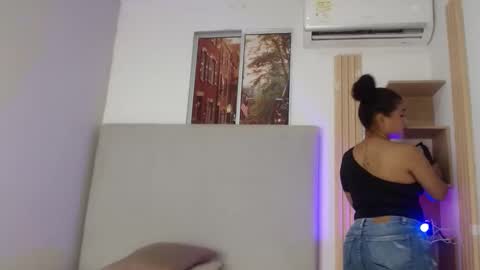 miel online show from 02/20/26, 01:55