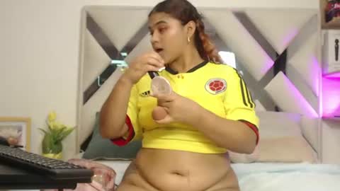 miel online show from 06/27/26, 02:23