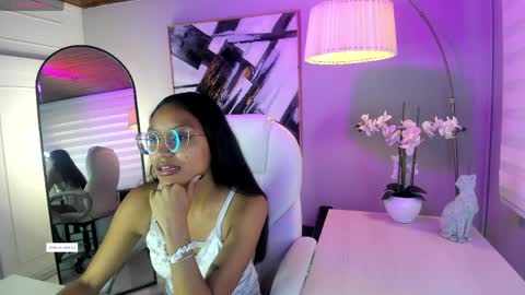 Snapshot of miel_ambar chatting on 05/12/26, 03:20 miel_ambar online show from 05/12/26, 03:20