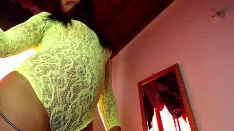 mielsquirt online show from 02/15/25, 01:27