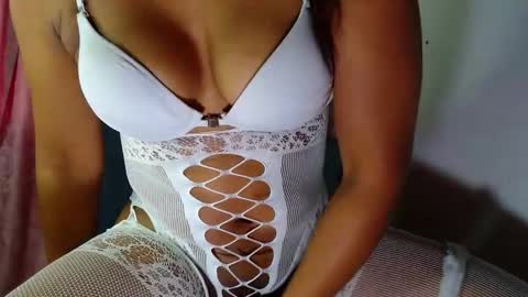 mielsquirt online show from 03/06/25, 11:25