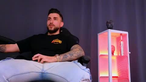 MightyAaron online show from 02/03/25, 12:57