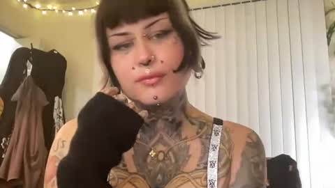 Medli online show from 09/26/25, 05:00