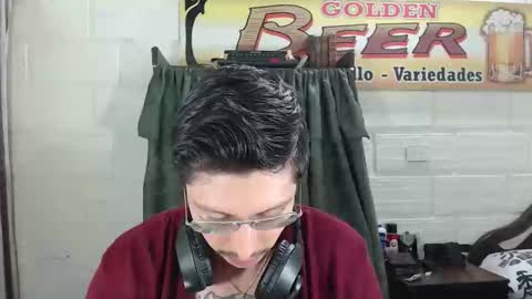 Miguel  Independent Model  online show from 04/25/26, 01:41
