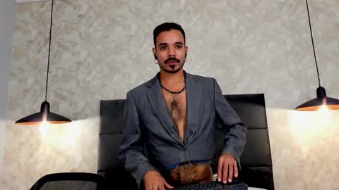 miguelsanfrancisco online show from 10/10/25, 02:27