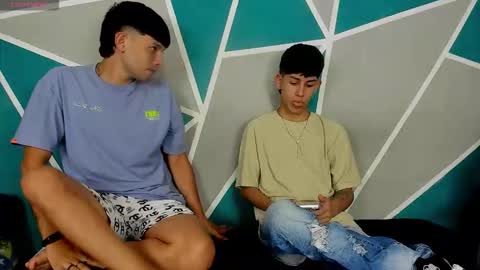 migueyalejo sweetsex online show from 10/10/25, 03:16