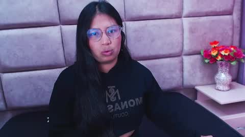 Snapshot of miha_smith chatting on 02/06/25, 02:44 Miha online show from 02/06/25, 02:44