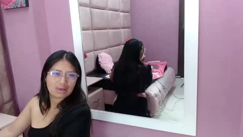 Snapshot of miha_smith chatting on 02/12/25, 06:40 Miha online show from 02/12/25, 06:40