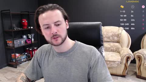 Snapshot of mihasikd chatting on 03/05/25, 12:33 Misha Winchester online show from 03/05/25, 12:33