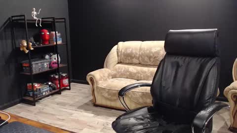 Misha Winchester online show from 10/22/25, 10:15