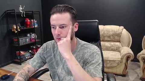 Misha Winchester online show from 10/28/25, 09:13