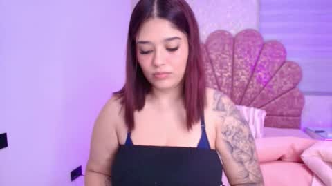 Snapshot of miia_01_ chatting on 11/23/25, 11:54 Mia online show from 11/23/25, 11:54