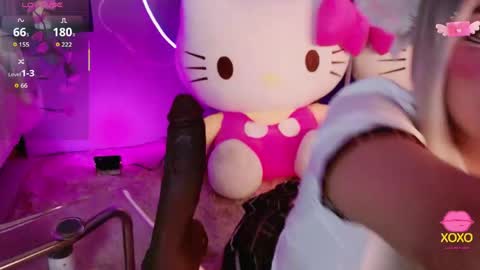 Snapshot of miia__baker chatting on 04/17/26, 12:19 online show from 04/17/26, 12:19