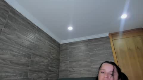 Snapshot of miia_belll chatting on 05/23/26, 07:24 Mia online show from 05/23/26, 07:24