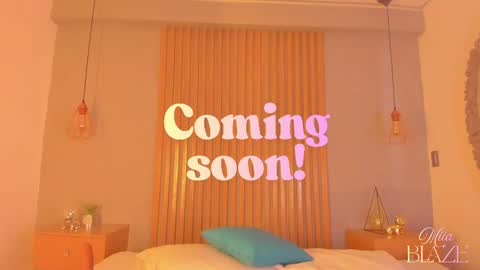Snapshot of miia_blaze chatting on 05/12/26, 11:29 Mia online show from 05/12/26, 11:29