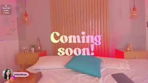 Snapshot of miia_blaze chatting on 06/11/26, 11:30 Mia online show from 06/11/26, 11:30