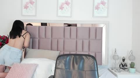 Snapshot of miia_palmerr chatting on 03/11/25, 06:52 Mia  online show from 03/11/25, 06:52