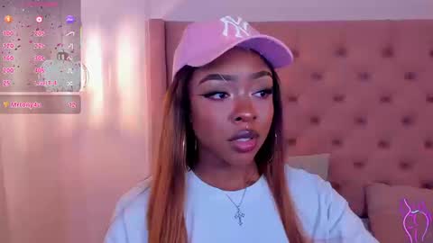 Miia Schwarz  online show from 09/20/25, 01:17