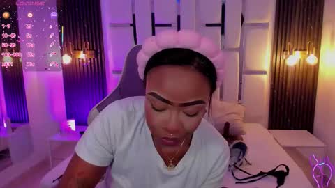 Miia Schwarz  online show from 10/16/25, 02:29