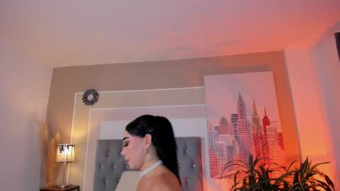 luisa online show from 12/15/24, 12:28